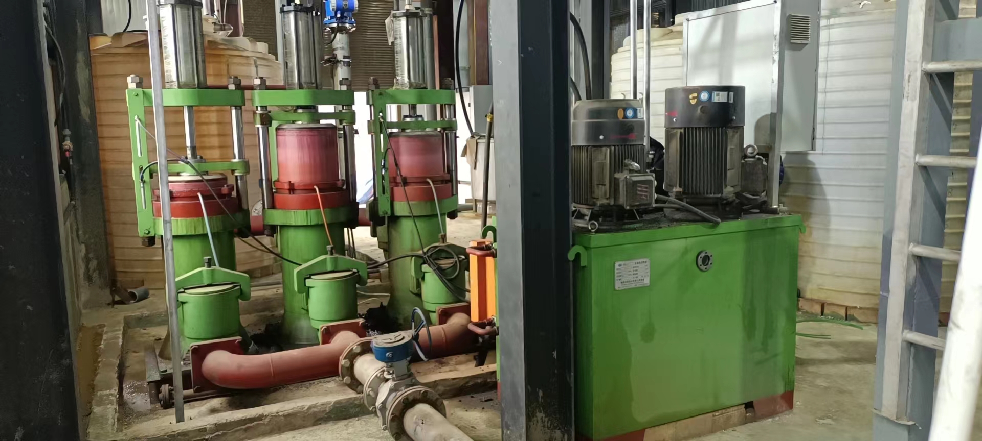 冶金、選礦、含酸礦漿長(cháng)距離輸送或給壓濾機進(jìn)料